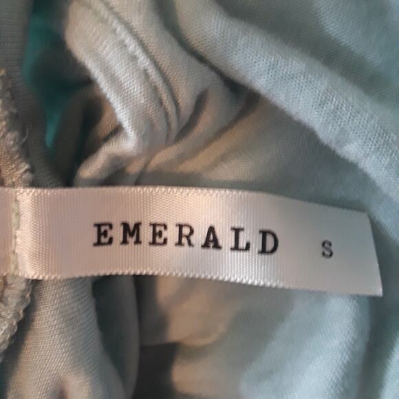 Womens Sz S Green Fairy Keyhole Neckline Ruffle Sleeve Emerald Top - Picture 3 of 8